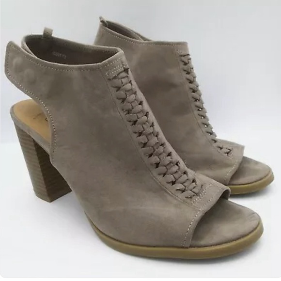 NWT GAP suede braided peep toe sandals women Size 8 block heel - Picture 1 of 9